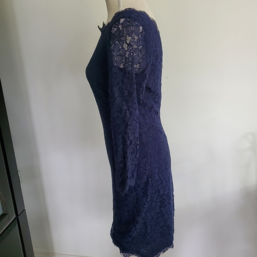 LAST CHANCE - Diane Von Furstenberg "Zarita" Navy Lace Zip Dress - Picture 5 of 12